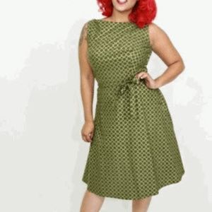 Heartbreaker Beverly Dress Olive Dynasty XS Scoop